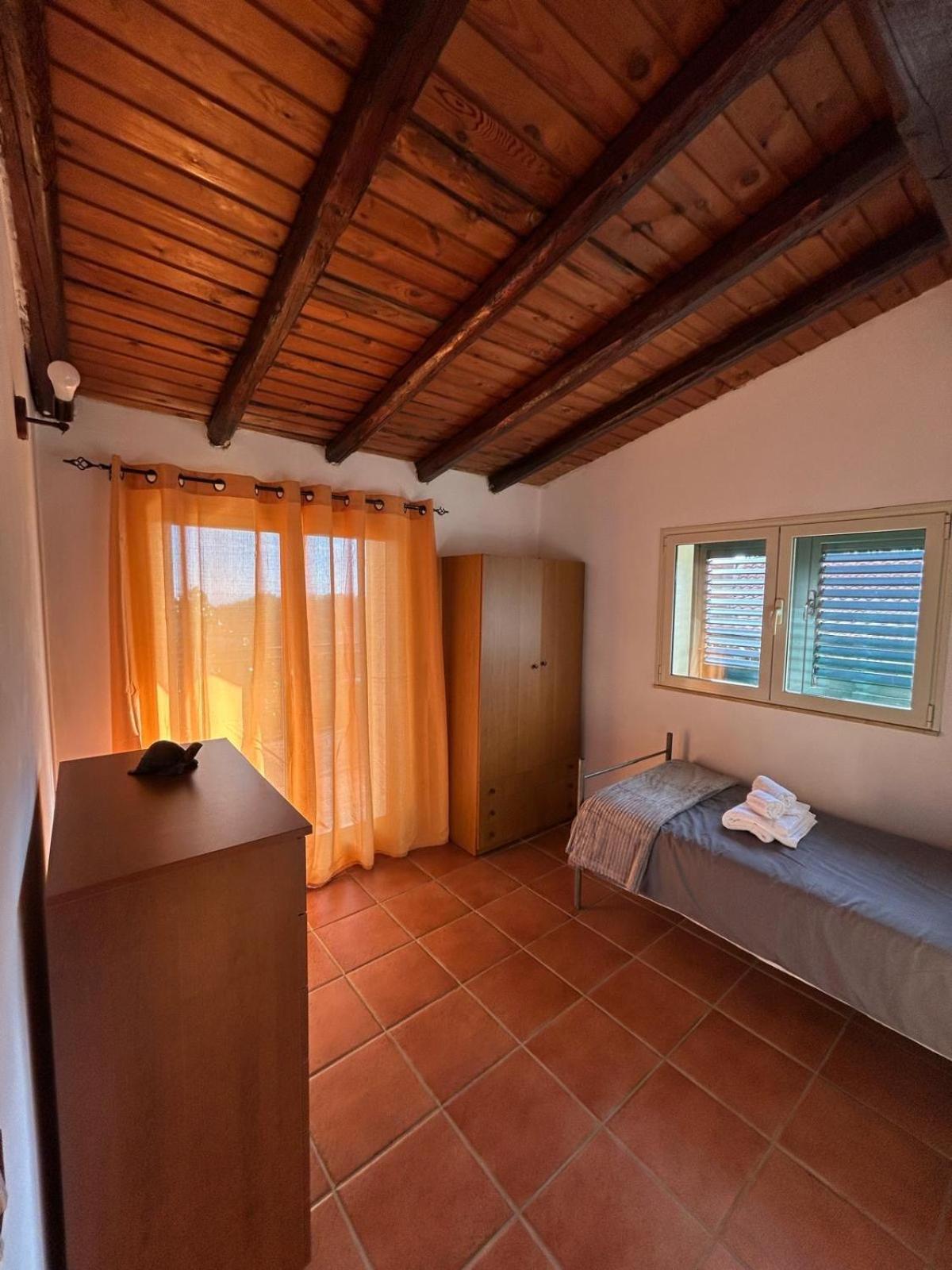 Otium54 Apartment Ragalna Esterno foto