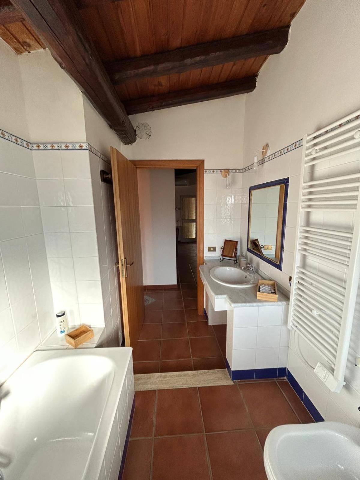 Otium54 Apartment Ragalna Esterno foto